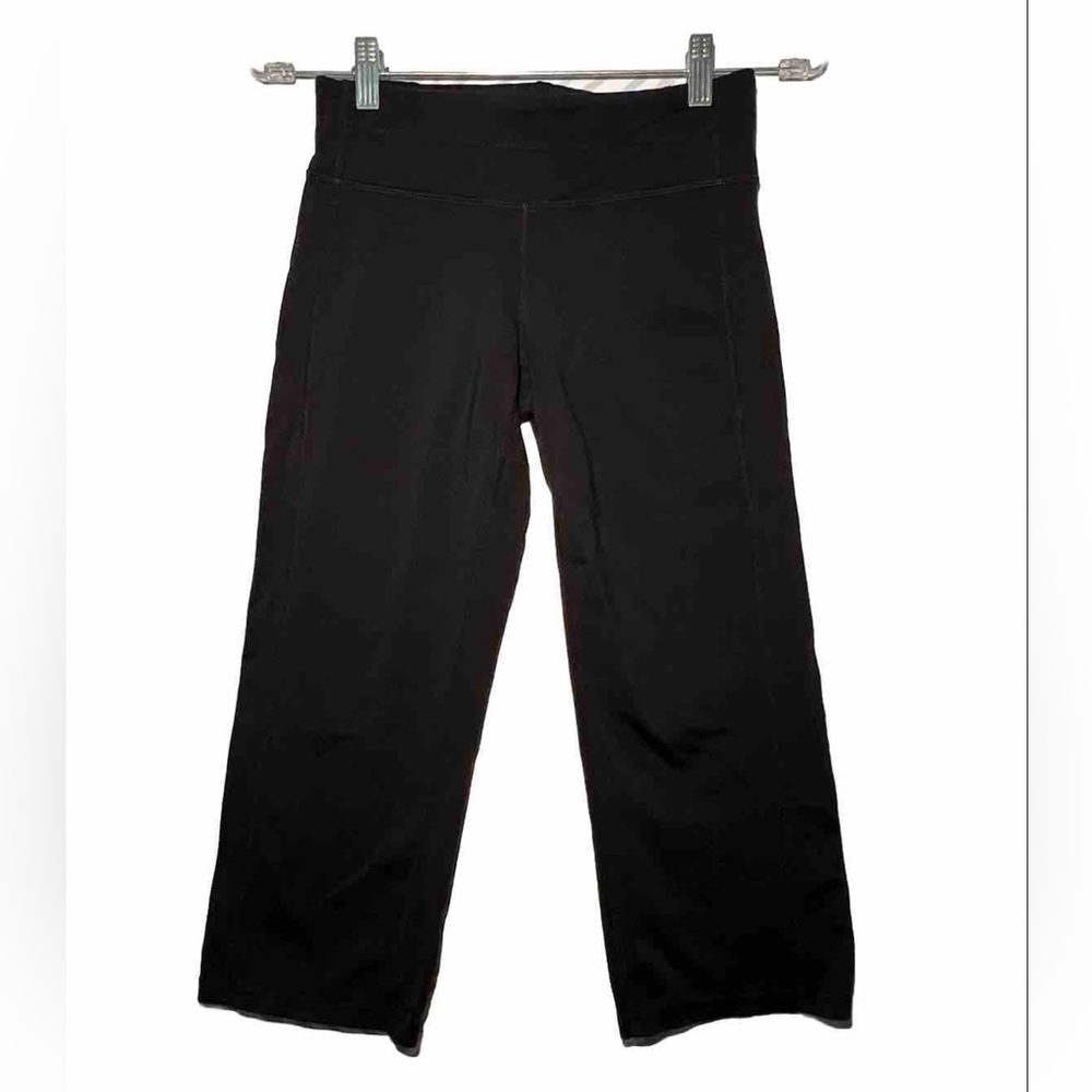 (3x$25) Athleta Cropped Leggings Size Small
